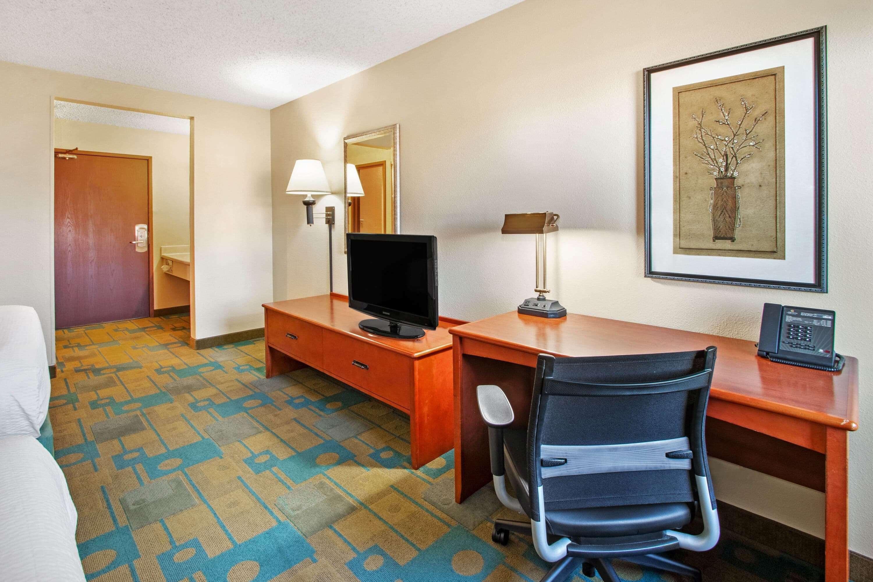 La Quinta By Wyndham Albuquerque Journal Ctr Nw Hotel Екстериор снимка