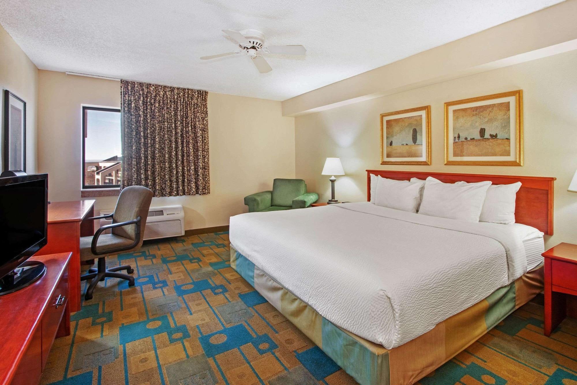 La Quinta By Wyndham Albuquerque Journal Ctr Nw Hotel Екстериор снимка